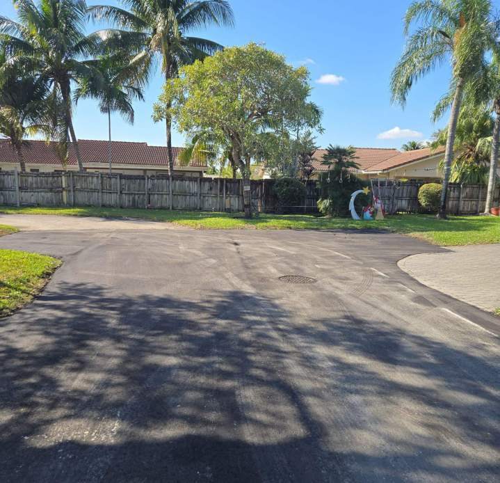 Asphalt Paving Homestead